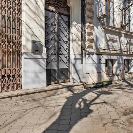 Appartamento Bright Designer 1br With Balcony & Wifi